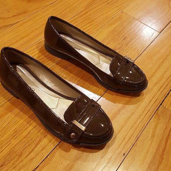 Leather loafer shoes for women - Picture 2 of 3